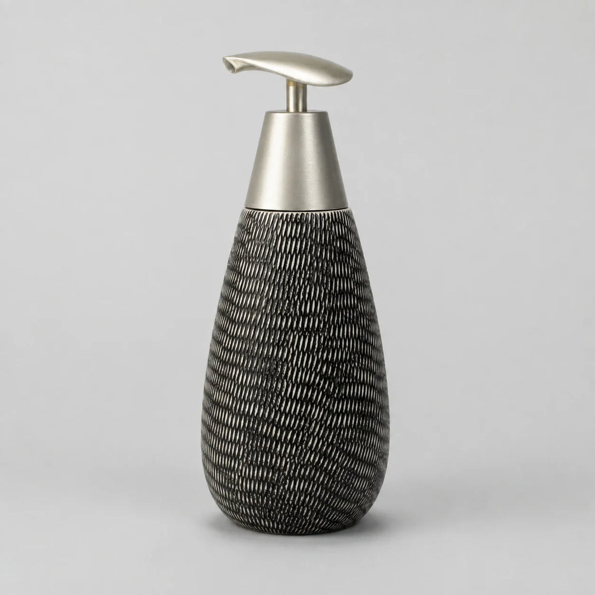Céramique ou plastique : quel distributeur choisir pour votre salle de bain ? Image
