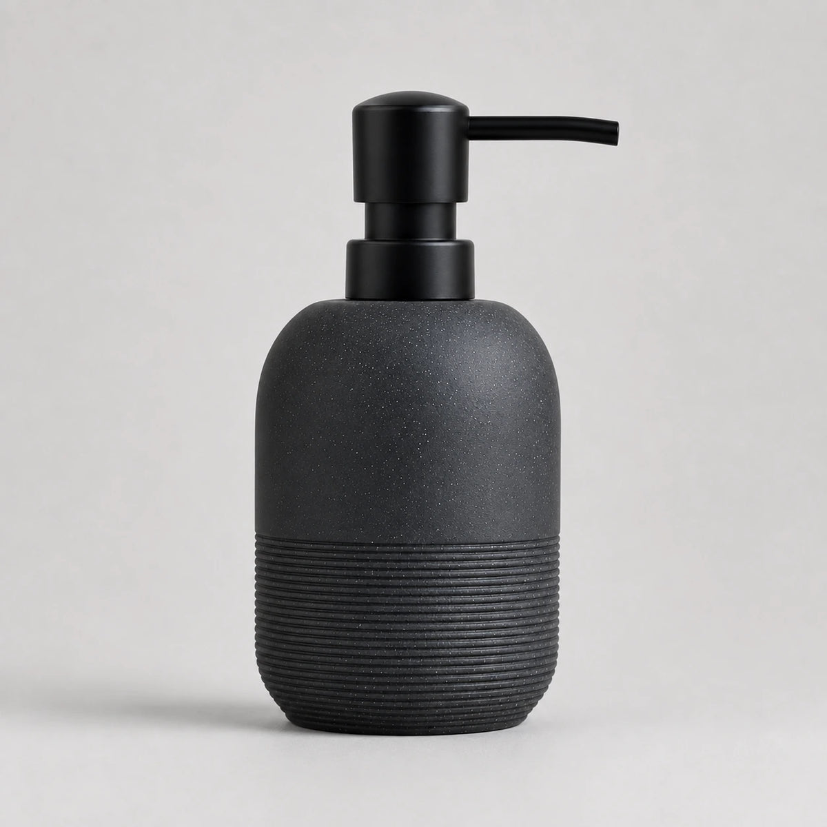 Distributeur de savon rechargeable noir pour cuisine, salle de bain et douche - Savena - photo 3