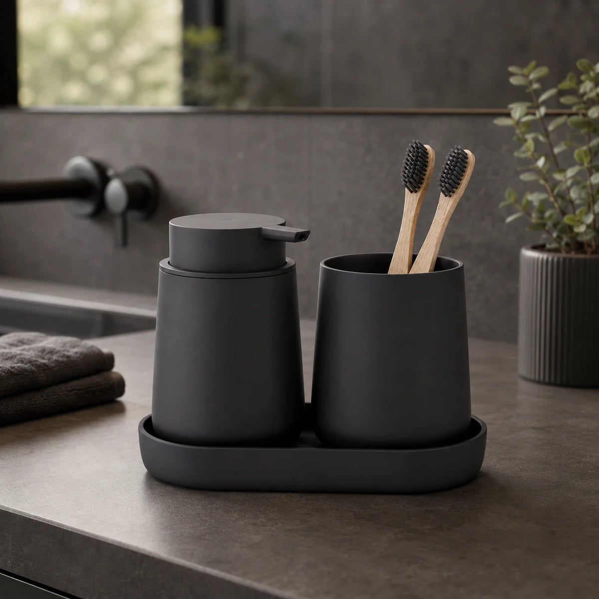 Set salle de bain 3 pièces noir minimaliste 320 ml - Savena - photo 2